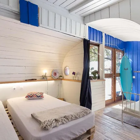 Lodge Surf Camp Maceda